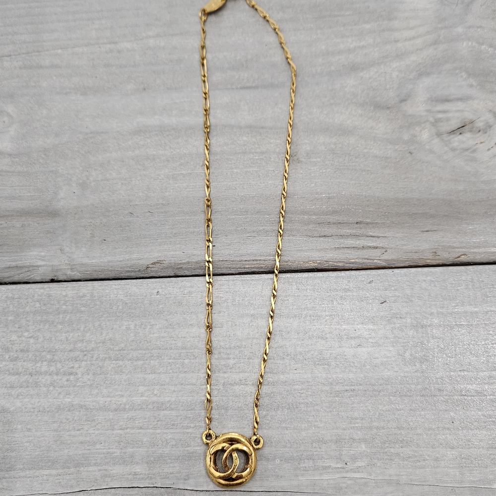Vintage Chanel CC 24k Gold Plated Necklace Signed 1983